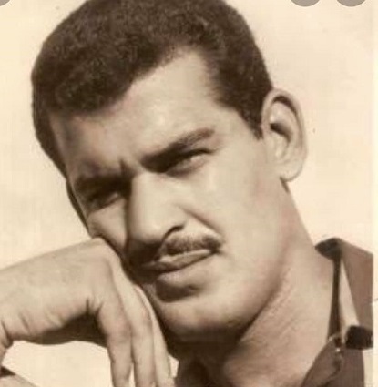 منقذ